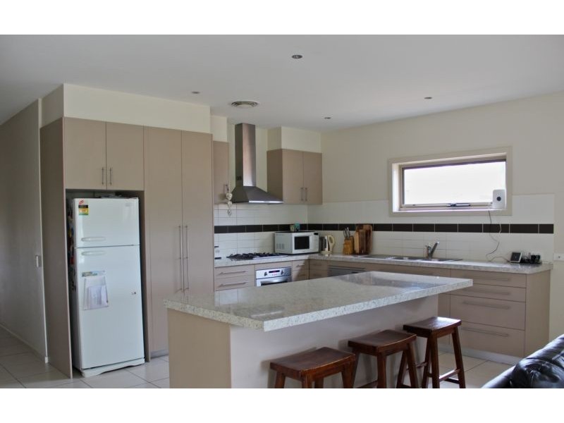 15 Bassett Drive, Strathfieldsaye VIC 3551