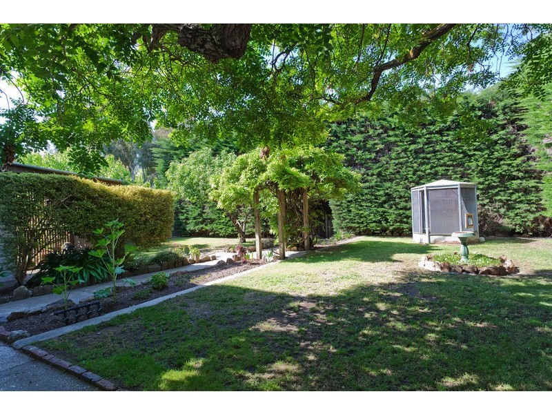 32 Ophir Street, Golden Square VIC 3555