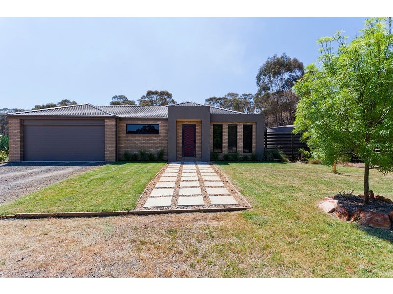 51 Knotts Lane, Junortoun VIC 3551