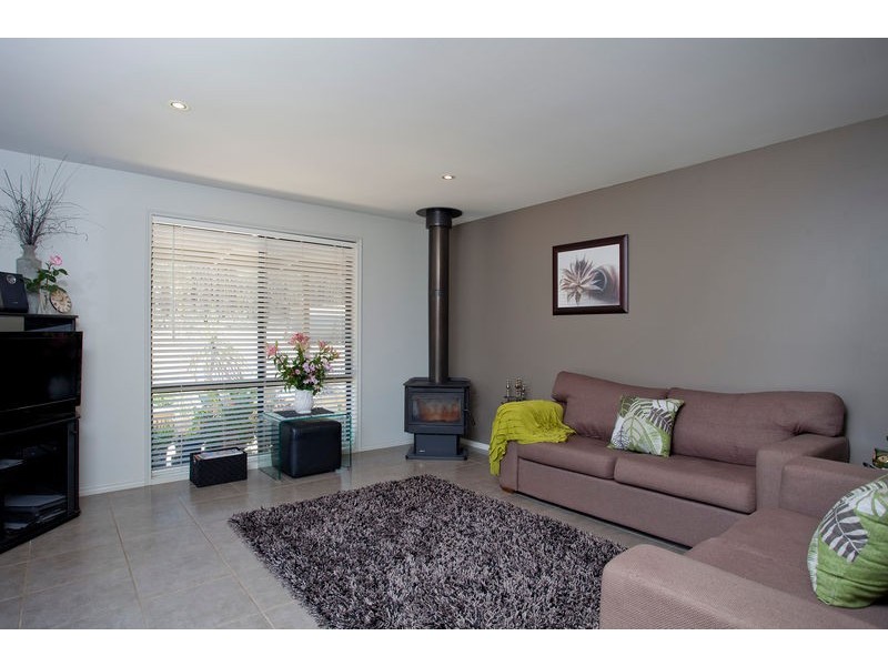 51 Knotts Lane, Junortoun VIC 3551