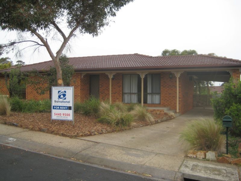 27 Magellan Crescent, Kangaroo Flat VIC 3555