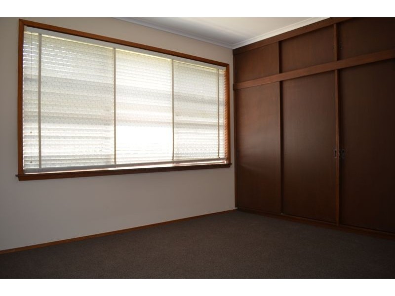 130 St Aidans Road, Kennington VIC 3550