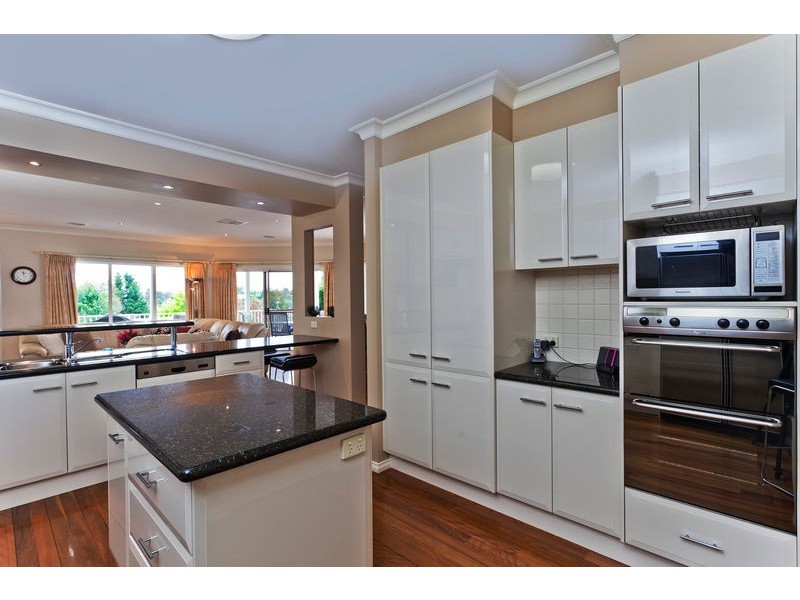 14 Stephens Court, Strathdale VIC 3550