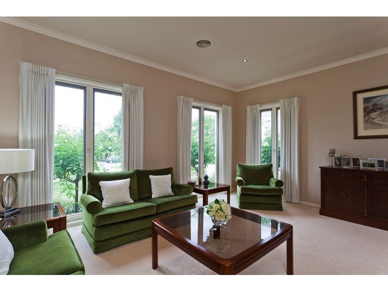 14 Stephens Court, Strathdale VIC 3550