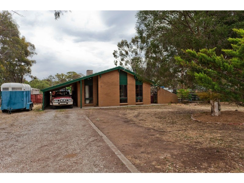 8 Egans Road, Huntly VIC 3551