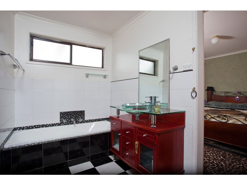 8 Egans Road, Huntly VIC 3551