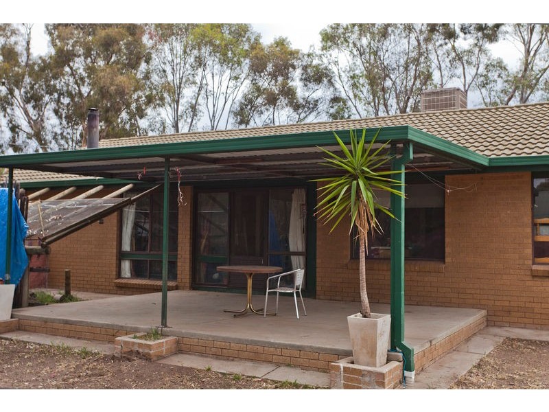 8 Egans Road, Huntly VIC 3551