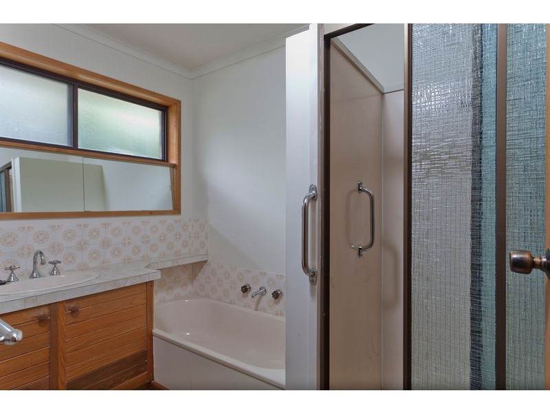 2/33 Mitchell Street, Kangaroo Flat VIC 3555
