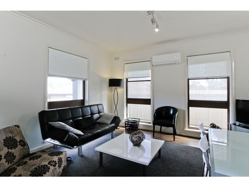 1/5 Clarence Avenue, Kennington VIC 3550