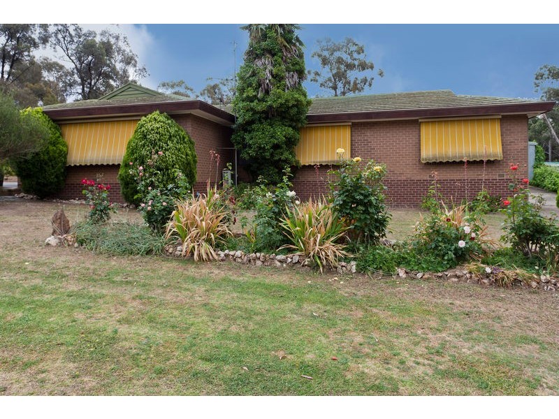 44 St Killians Street, White Hills VIC 3550