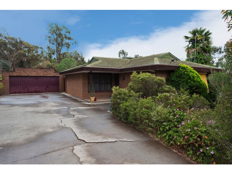 44 St Killians Street, White Hills VIC 3550