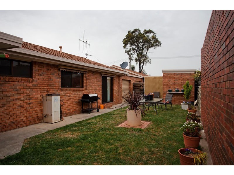 2/1 Jackman Court, East Bendigo VIC 3550