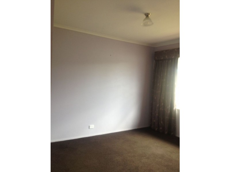 120 St Aidans Road, Kennington VIC 3550