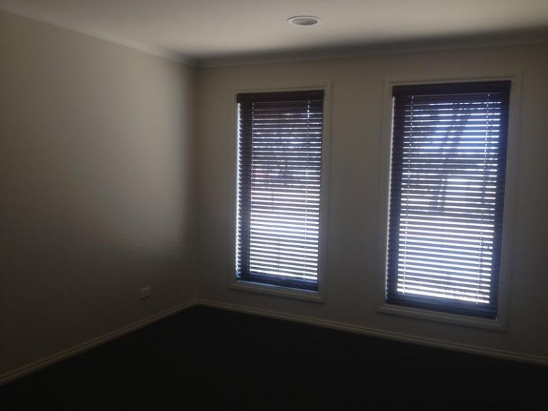 43 Mannagum Drive, Epsom VIC 3551