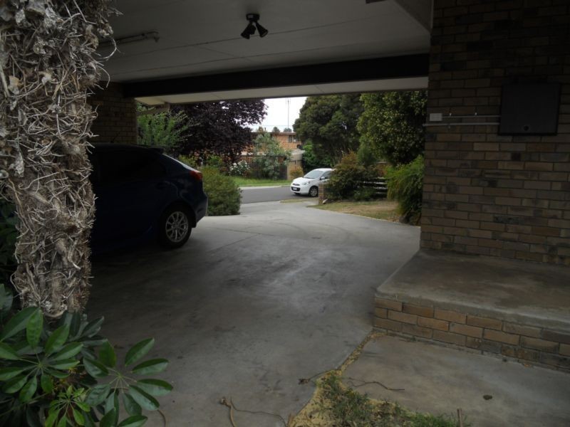 9 Willow Drive, Strathdale VIC 3550