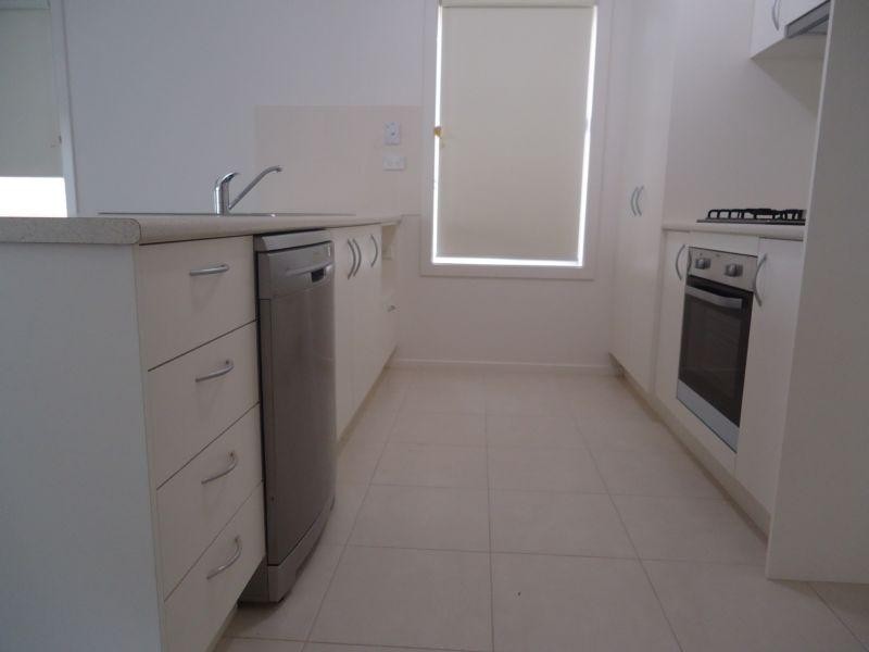 2/6A Barnett Drive, Kangaroo Flat VIC 3555