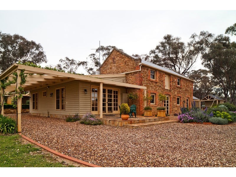 51 Andrews Road, Maiden Gully VIC 3551