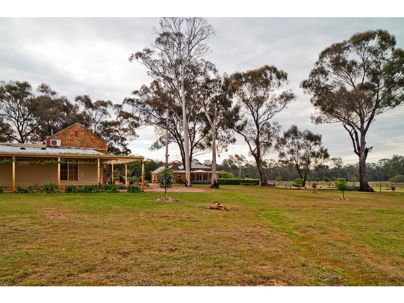 51 Andrews Road, Maiden Gully VIC 3551