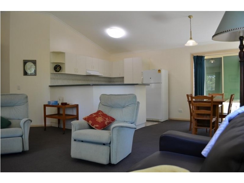 17-25 Crane Street, White Hills VIC 3550