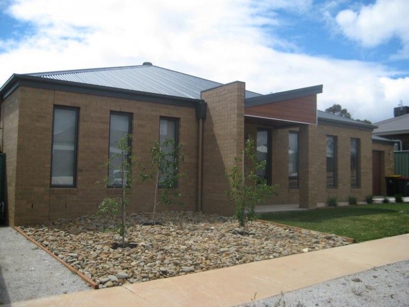 7 Ayden Place, Maiden Gully VIC 3551