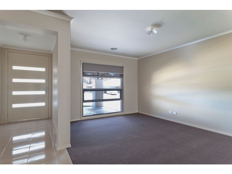 21 McConnell Drive, Junortoun VIC 3551