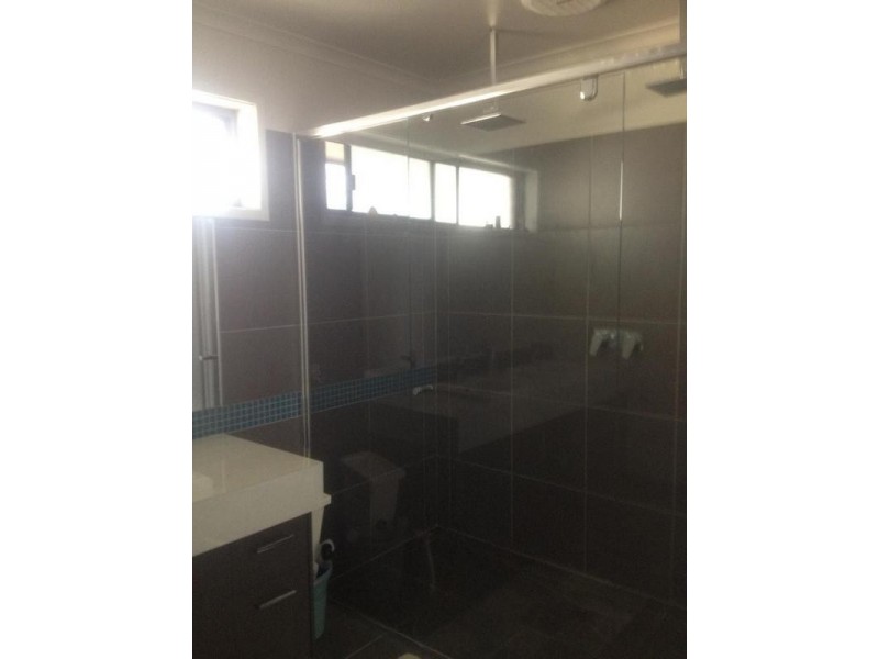 109 Crusoe Road, Kangaroo Flat VIC 3555