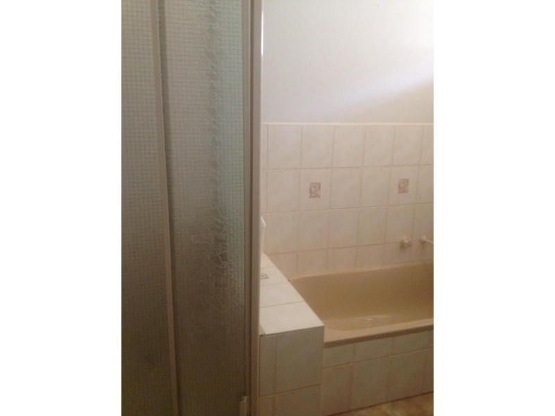 109 Crusoe Road, Kangaroo Flat VIC 3555