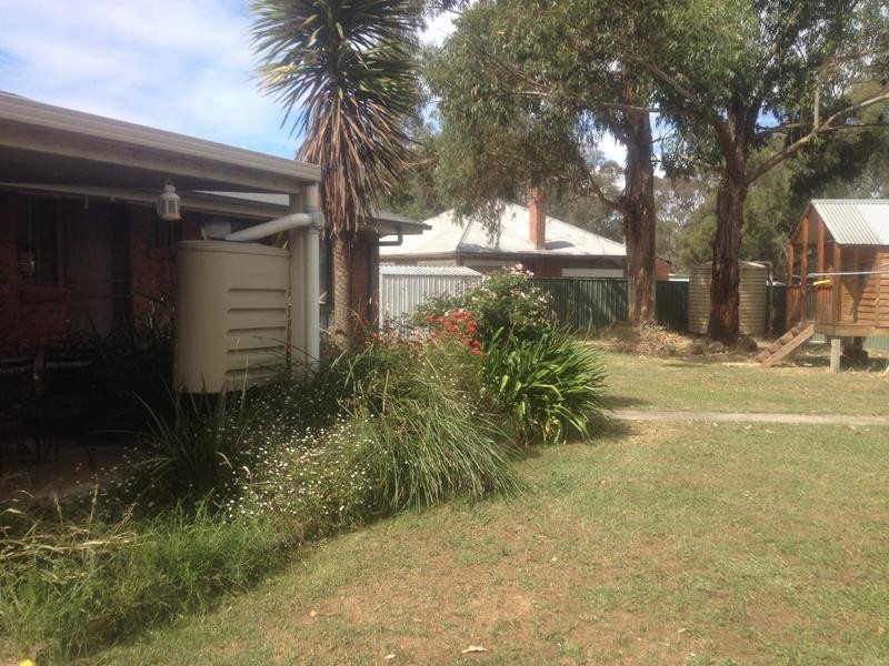 109 Crusoe Road, Kangaroo Flat VIC 3555