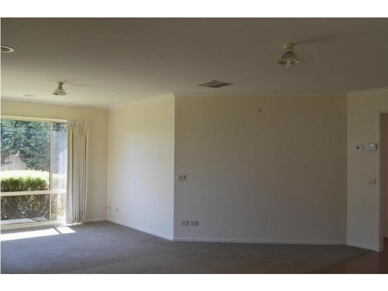 19 Candlewood Drive, Strathfieldsaye VIC 3551