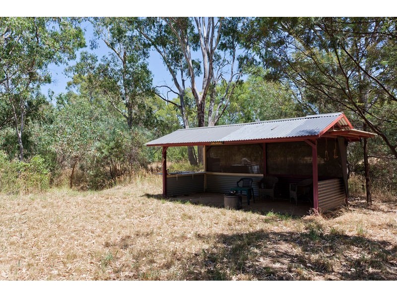 21 McLachlans Lane, Lockwood VIC 3551