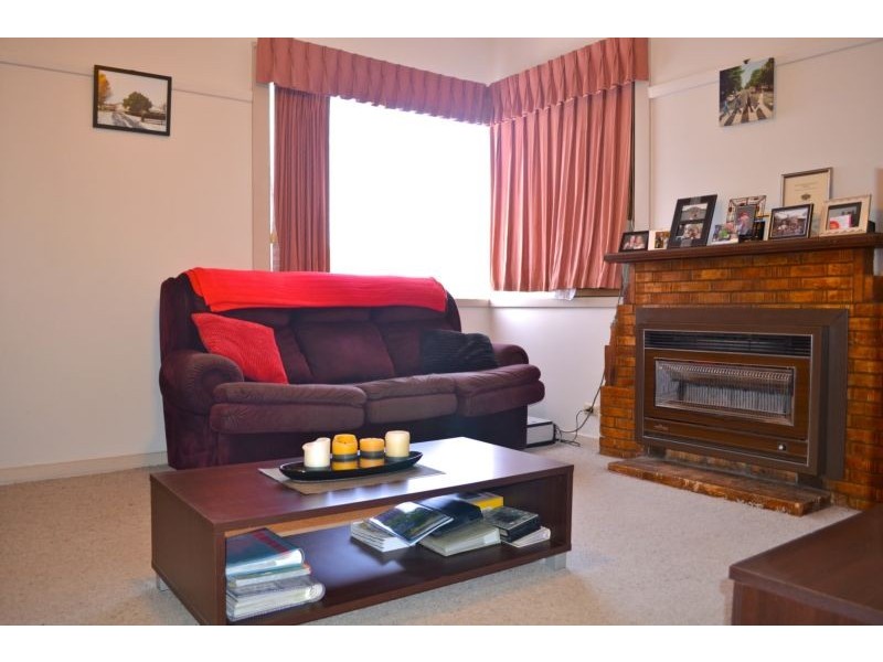 219 Neale Street, Flora Hill VIC 3550