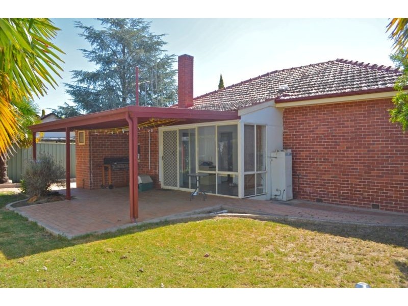 219 Neale Street, Flora Hill VIC 3550