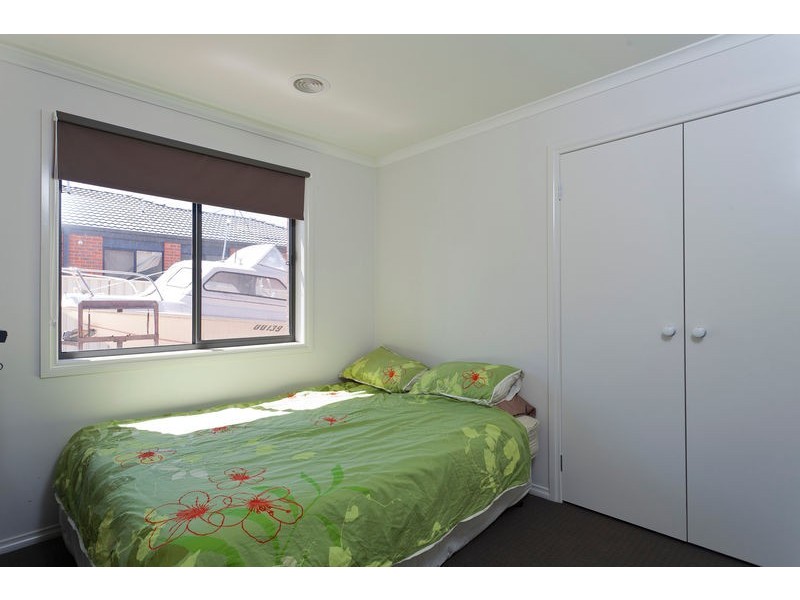 5 Alison Boulevard, Epsom VIC 3551