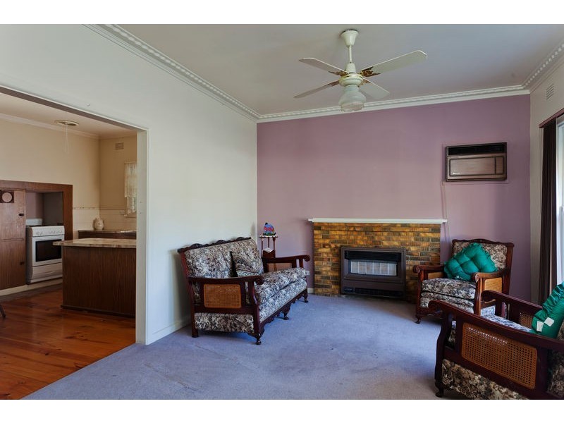 2 Graham Street, Kangaroo Flat VIC 3555