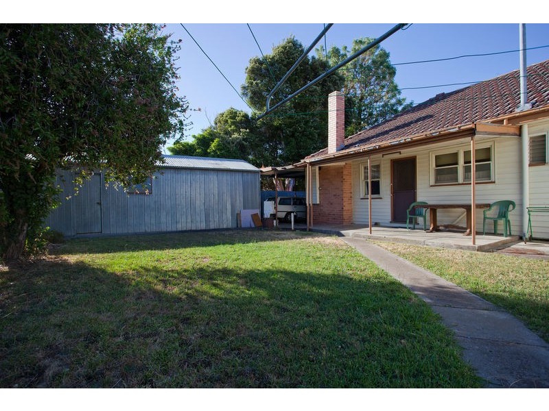 2 Graham Street, Kangaroo Flat VIC 3555