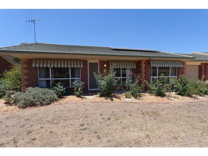 167 Broad Parade, Spring Gully VIC 3550