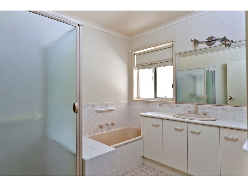 167 Broad Parade, Spring Gully VIC 3550