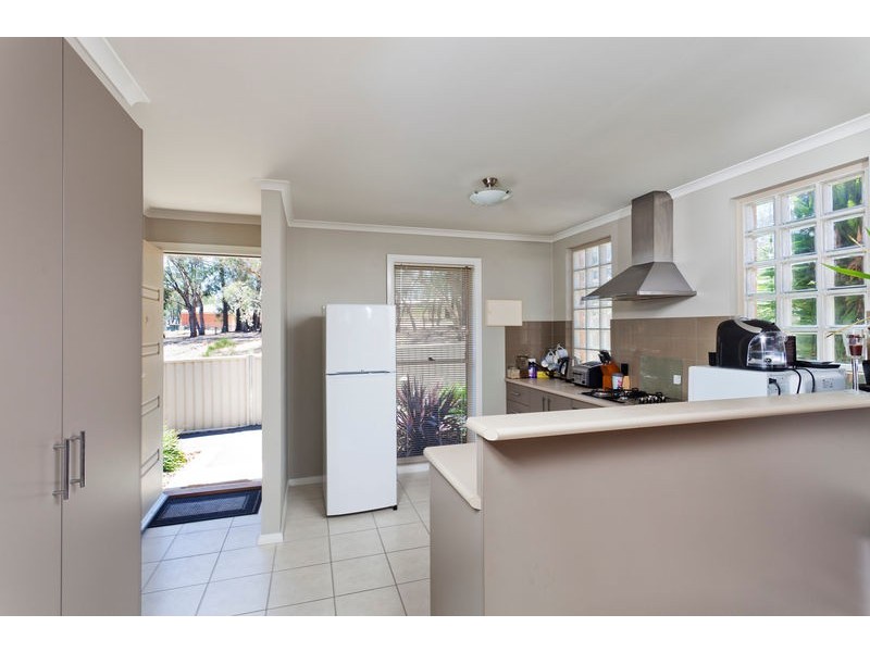 2/50 Mistletoe Street, Golden Square VIC 3555