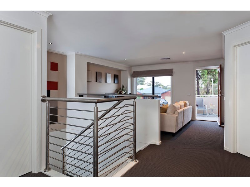 45 Browning Street, Kangaroo Flat VIC 3555