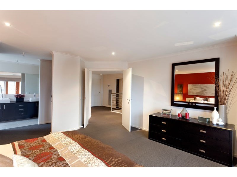 45 Browning Street, Kangaroo Flat VIC 3555
