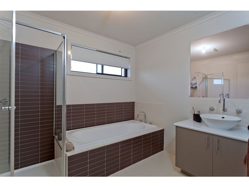 45 Browning Street, Kangaroo Flat VIC 3555