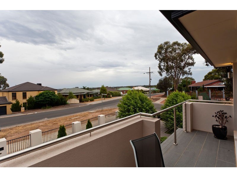 45 Browning Street, Kangaroo Flat VIC 3555