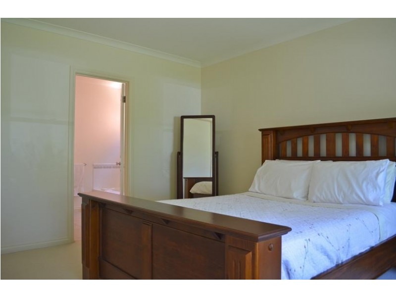 5 Boyd Street, Quarry Hill VIC 3550