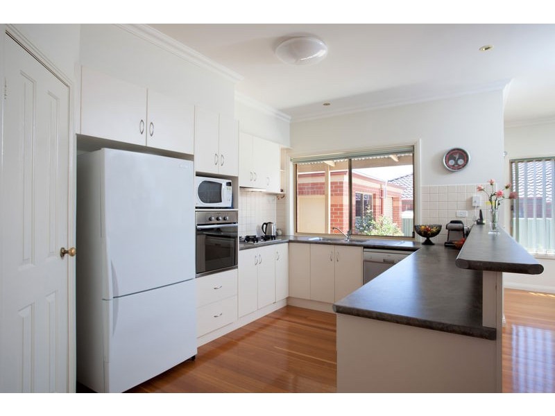 3 Orchard Walk, Strathfieldsaye VIC 3551