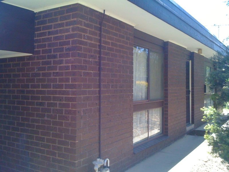 1/247 MacKenzie Street west, Kangaroo Flat VIC 3555