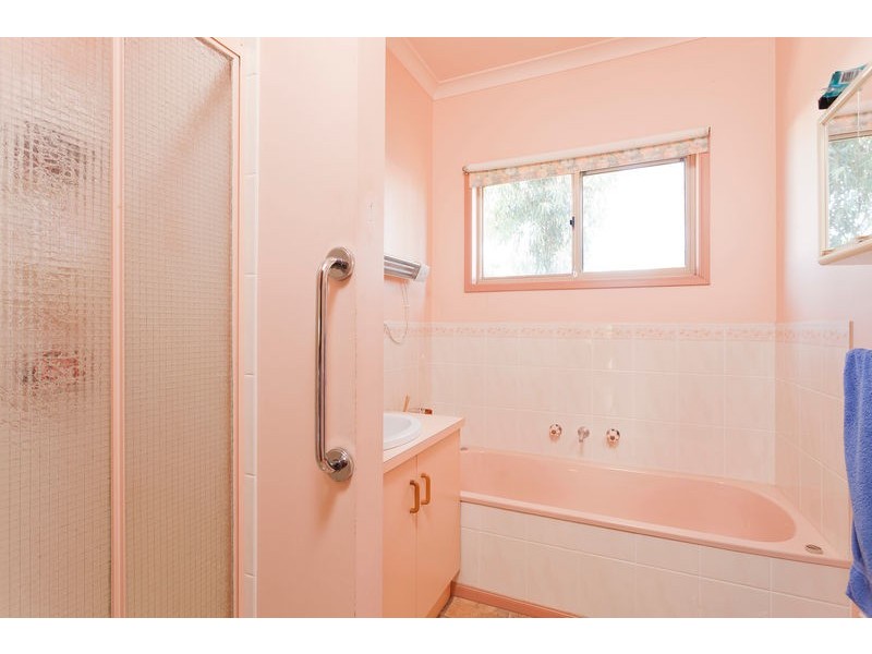 4B Thunder Street, North Bendigo VIC 3550