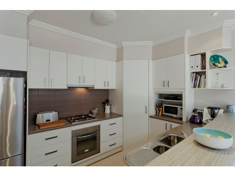 9 Wisteria Court, Flora Hill VIC 3550