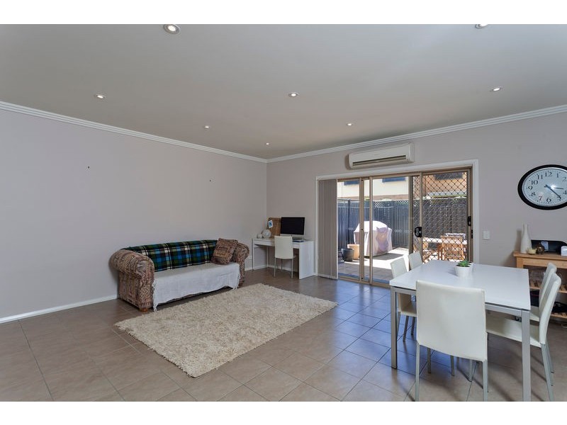 9 Wisteria Court, Flora Hill VIC 3550