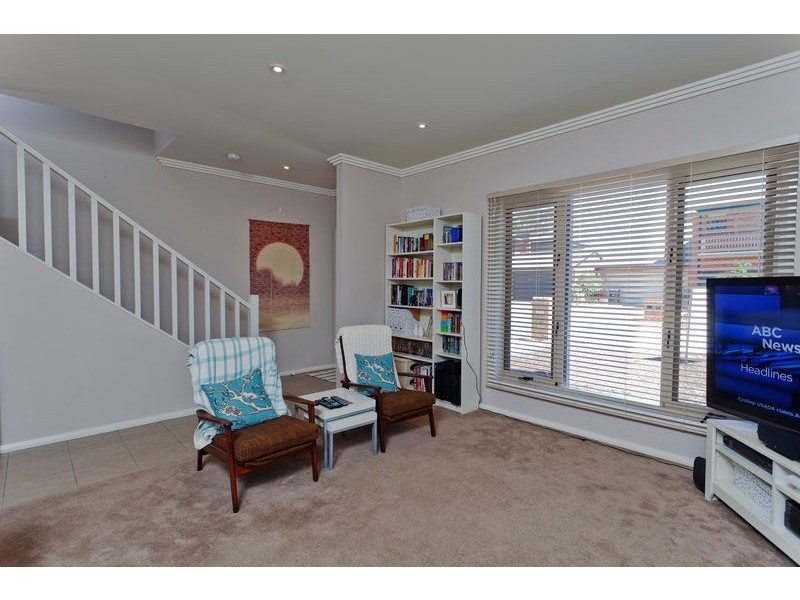 9 Wisteria Court, Flora Hill VIC 3550