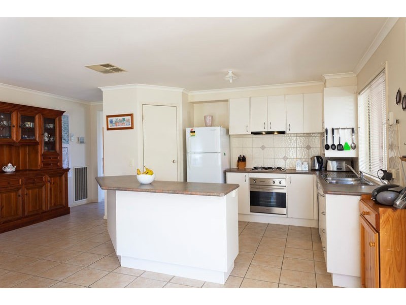 30 Kennewell Street, White Hills VIC 3550